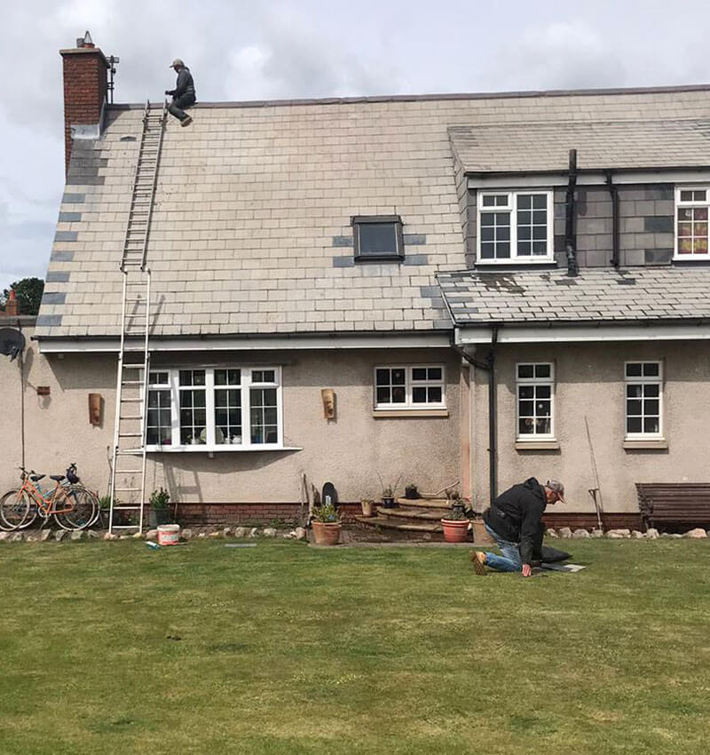 Roof cleaning services near me Bellahouston